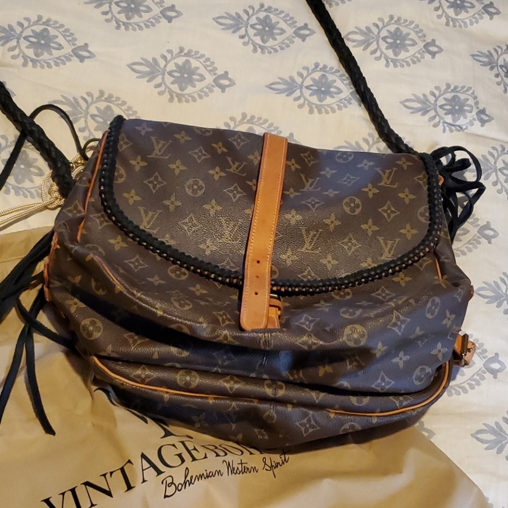 Louis Vuitton Samuer 35 Revamp